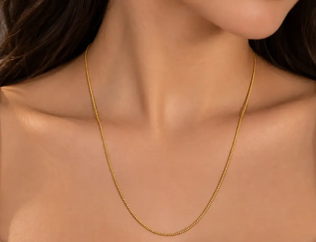 Elegant gold-plated silver necklace with a delicate design.